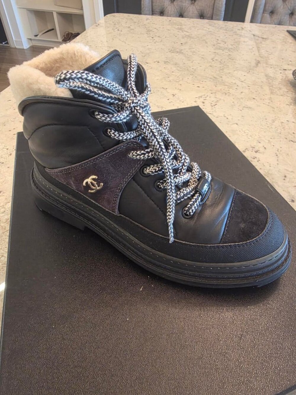 Fabulous Women's Chanel Winter/Hiking Boots with Sherpa Lining - Size 37/7